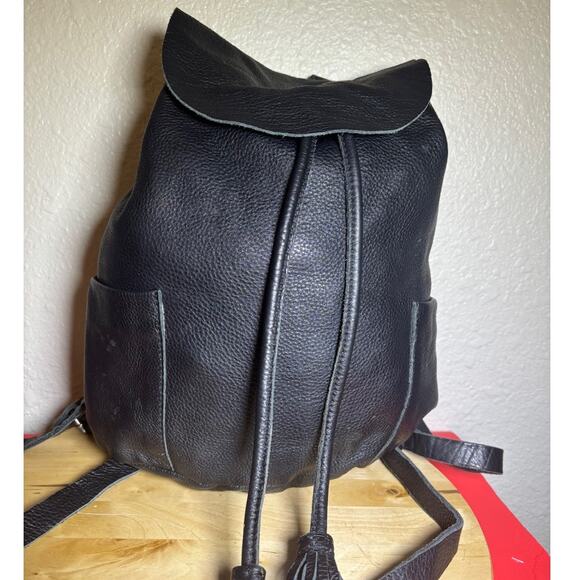 White Stuff Black Leather Medium Backpack - Picture 3 of 10